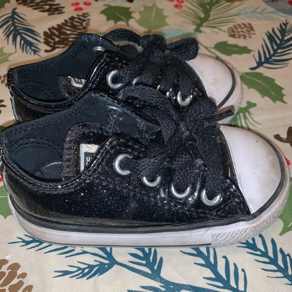 Black Sparkle Converse Size 4